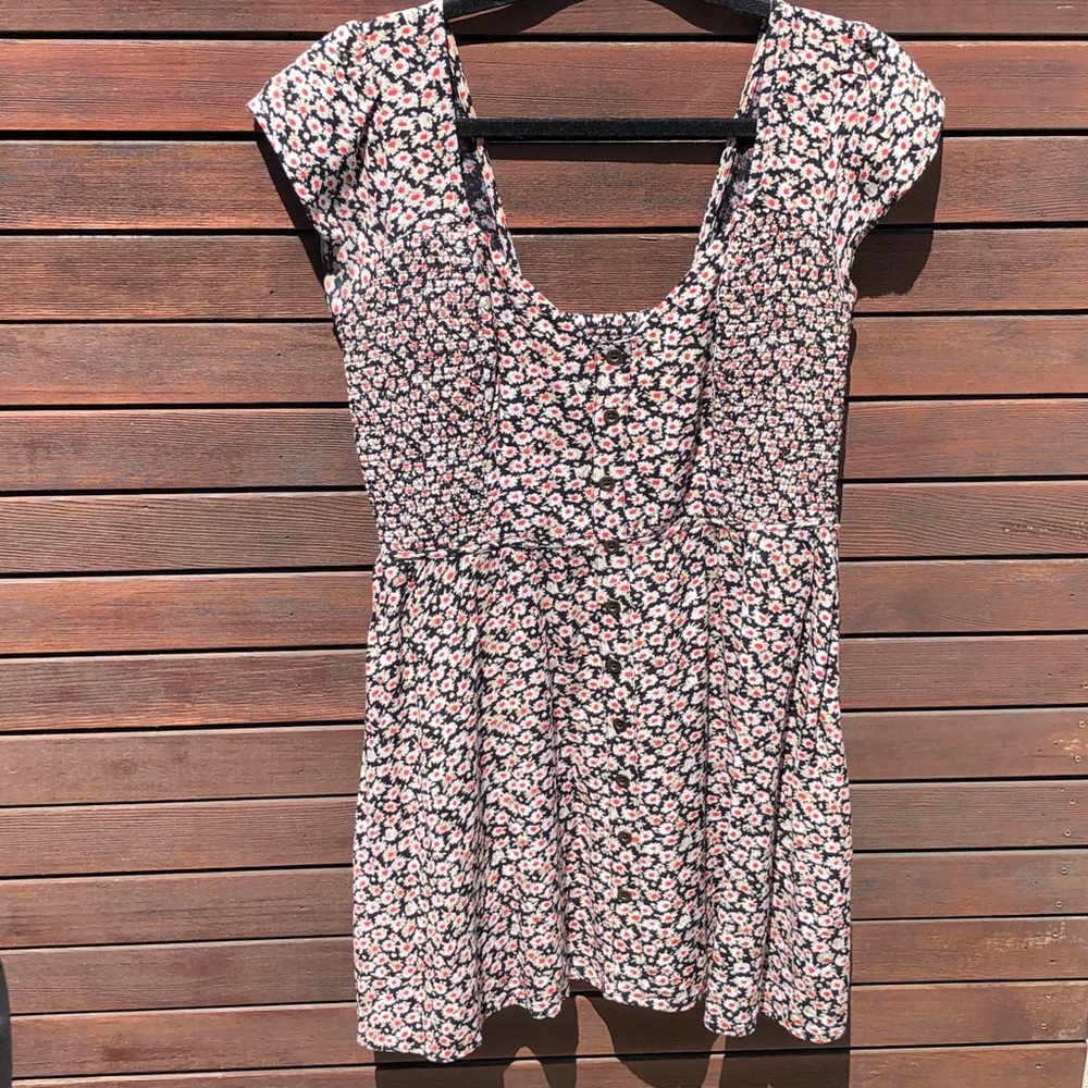 Kimchi Blue | Urban Outfitters floral dress